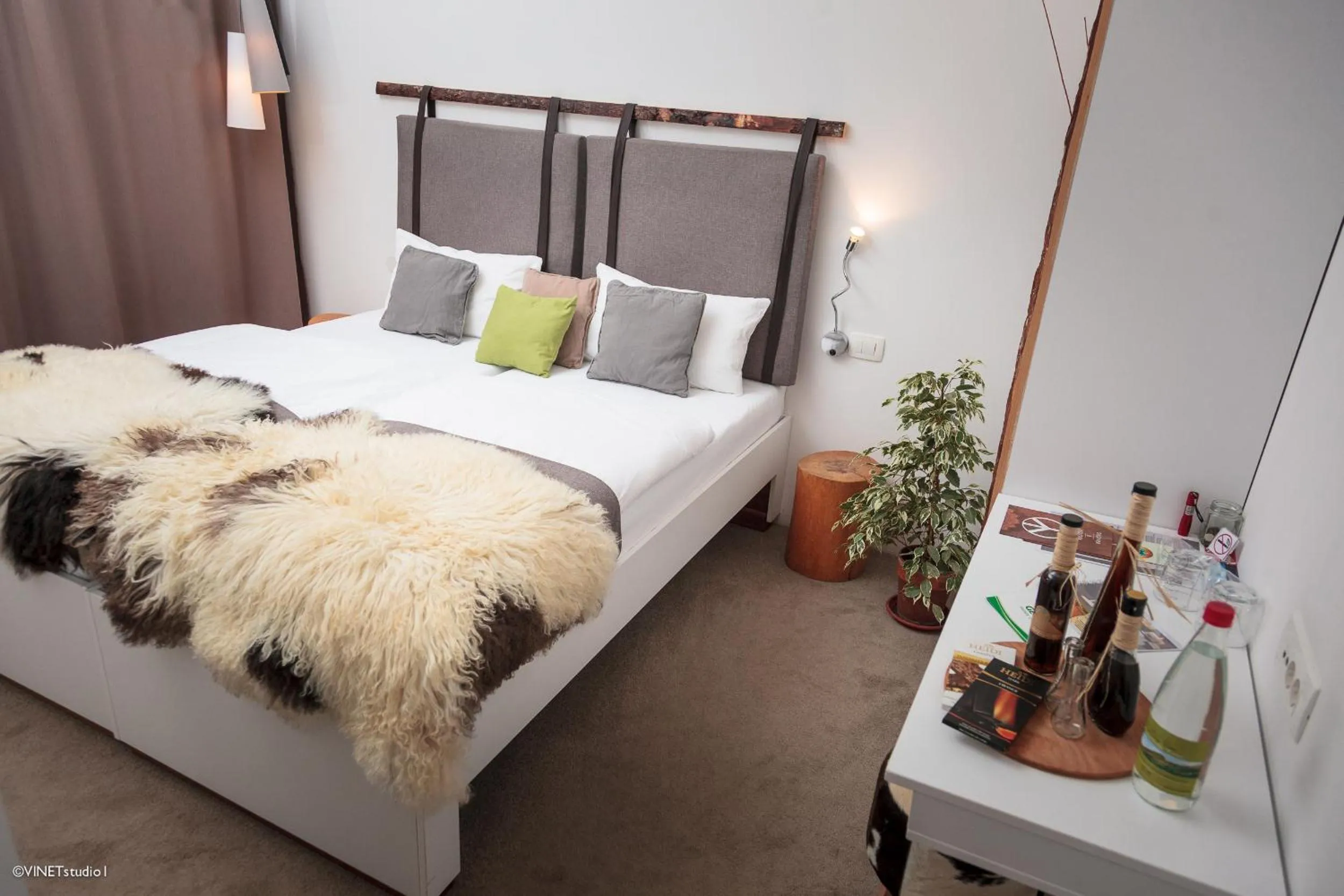 Photo of the whole room, Bed in HOTEL Pyramid Lodge