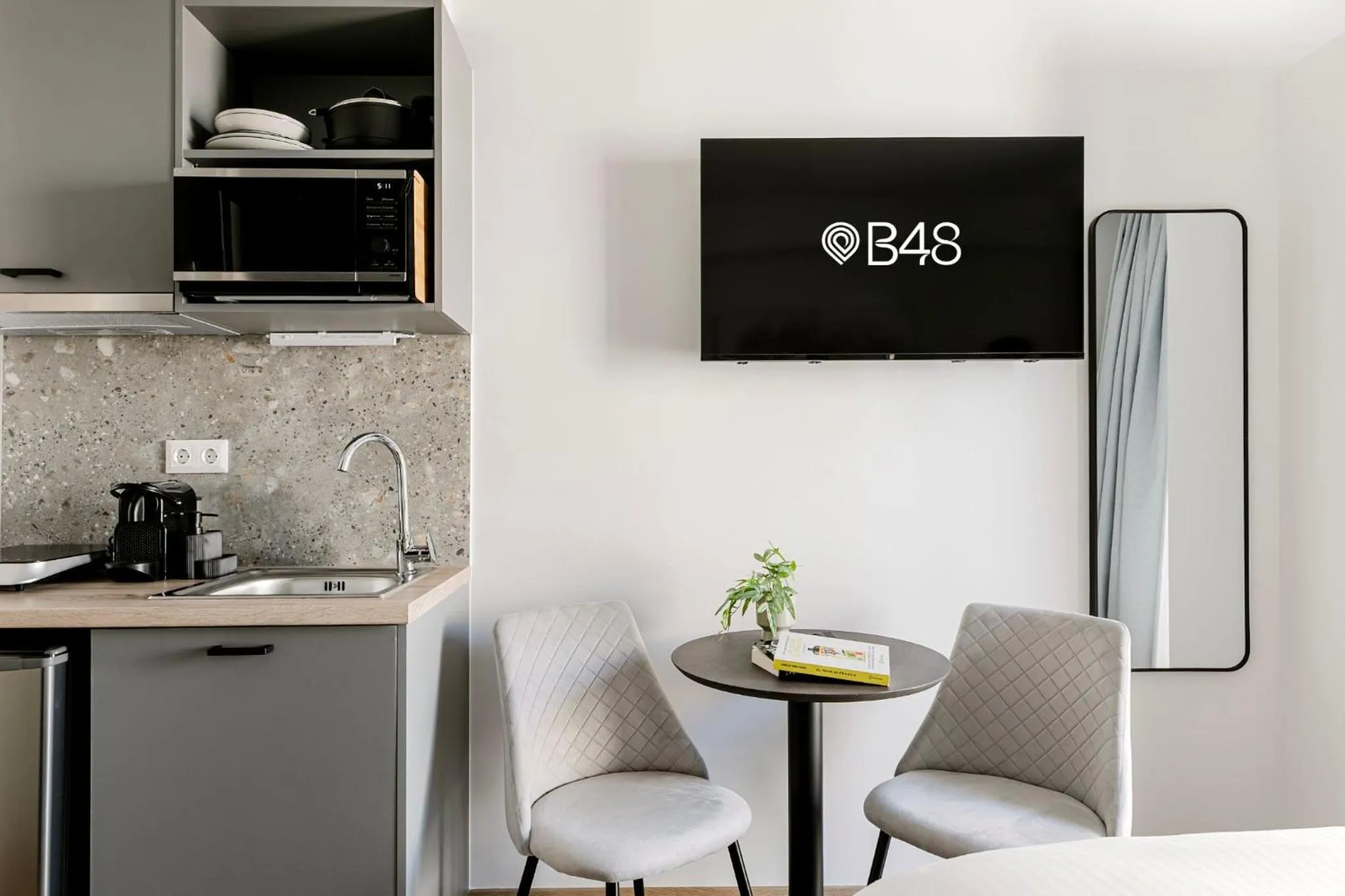 Kitchen or kitchenette in B48 Athens Dafni