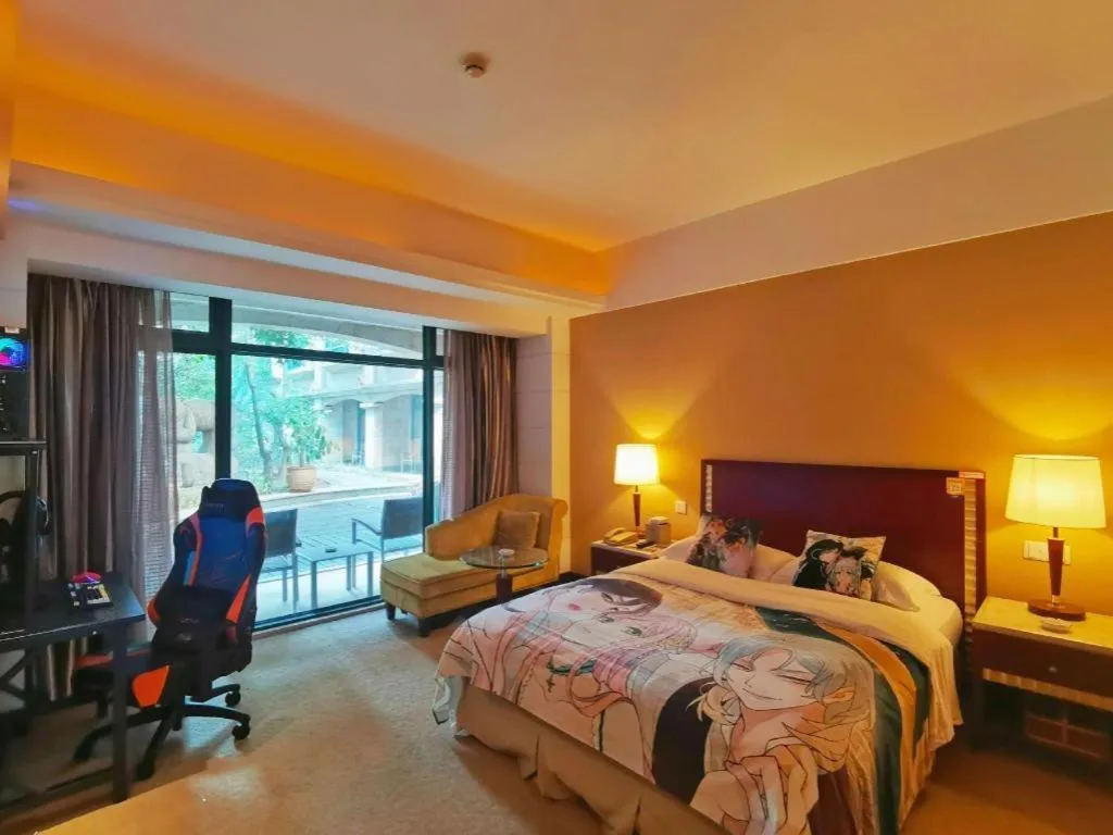 Bed in CP Peninsula Hotel