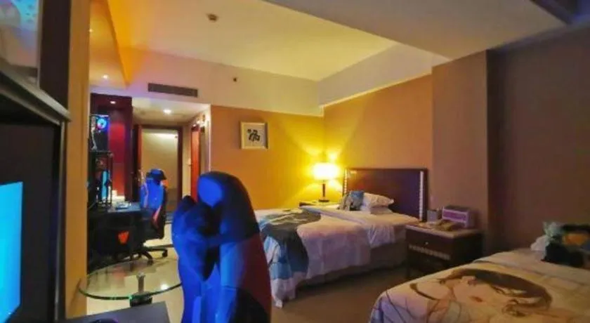 Bed in CP Peninsula Hotel