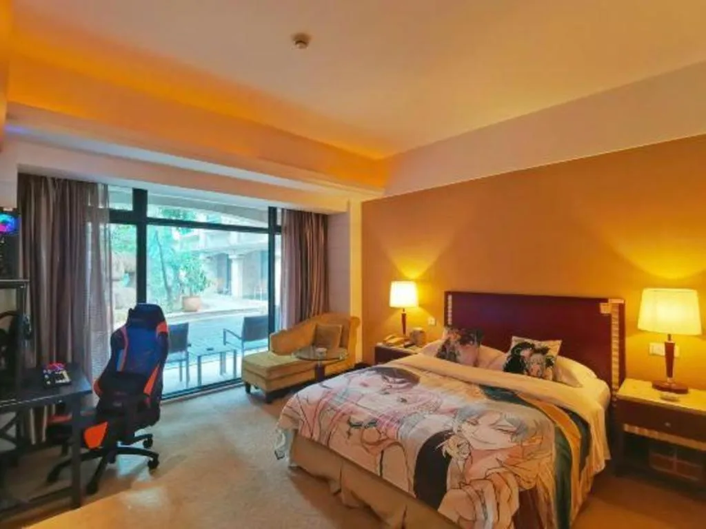 Bed in CP Peninsula Hotel