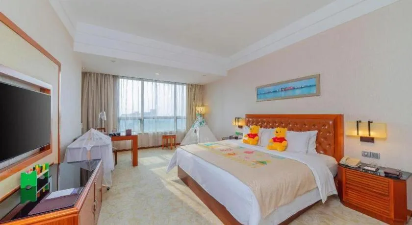 Bed in Yihao International Hotel