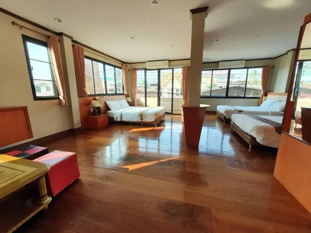 Bed in Kwan Phayao Villa Bed in Kwan Phayao Villa