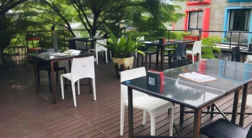 The B Ranong Trend Hotel