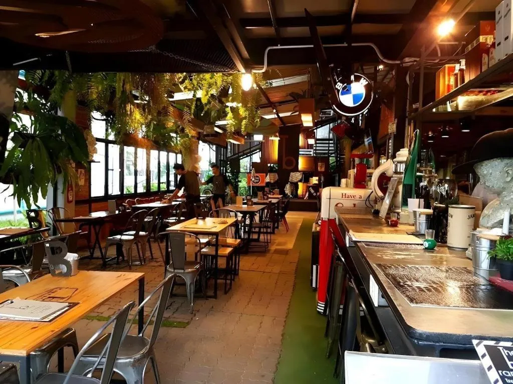 The B Ranong Trend Hotel