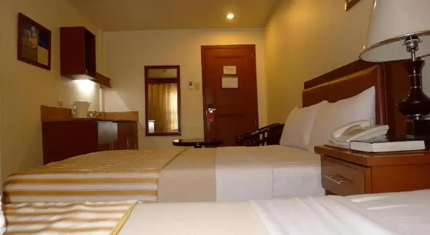 Bed in Hotel Cosmopolitan Bed in Hotel Cosmopolitan