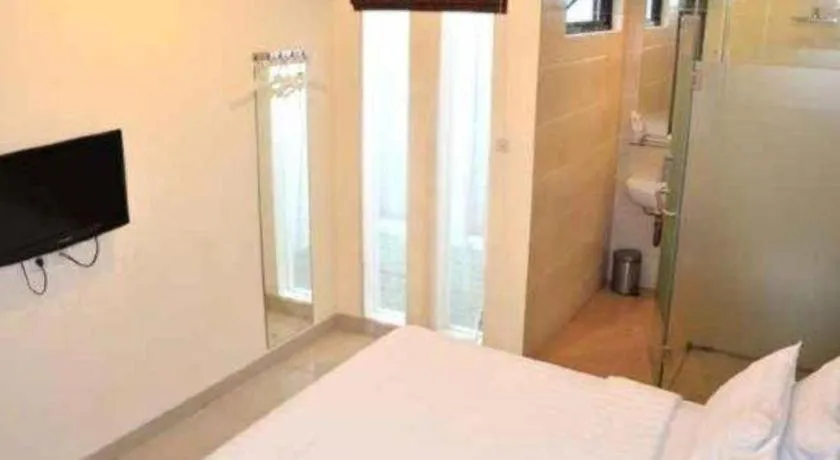 Bed in Sumi Hotel Mangga Besar