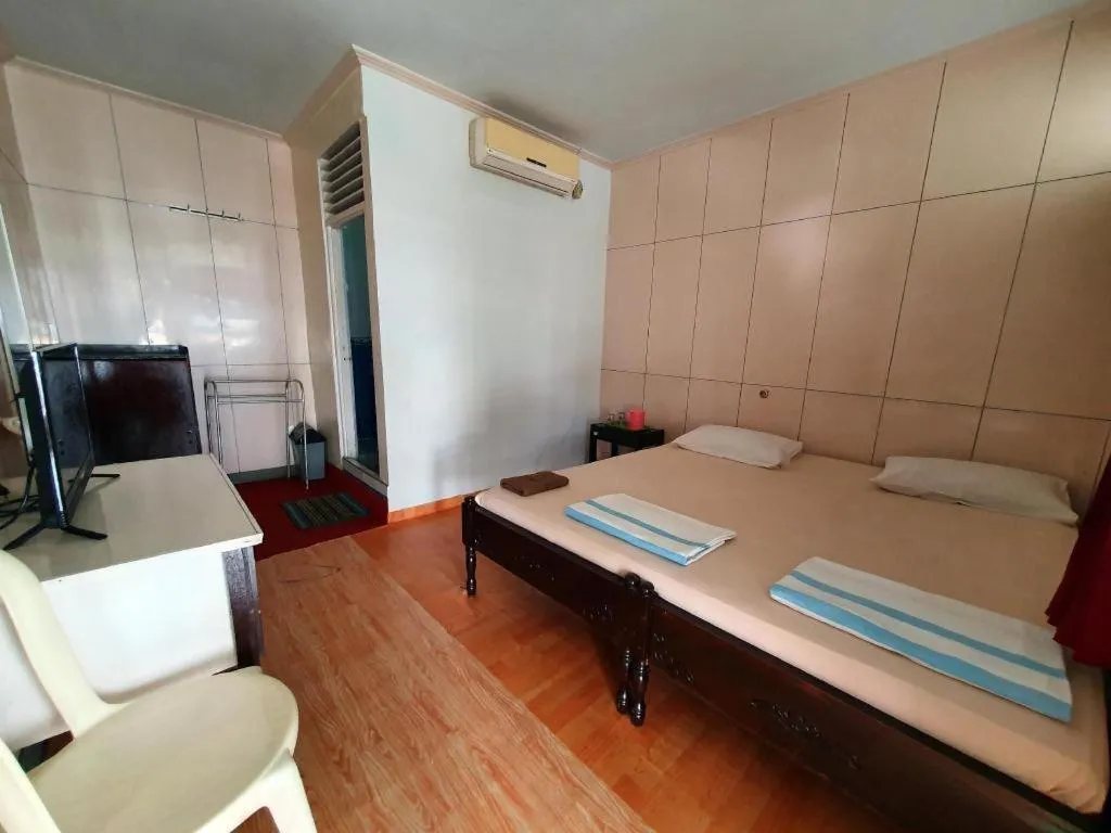 Bed in Hotel Sinar Khatulistiwa