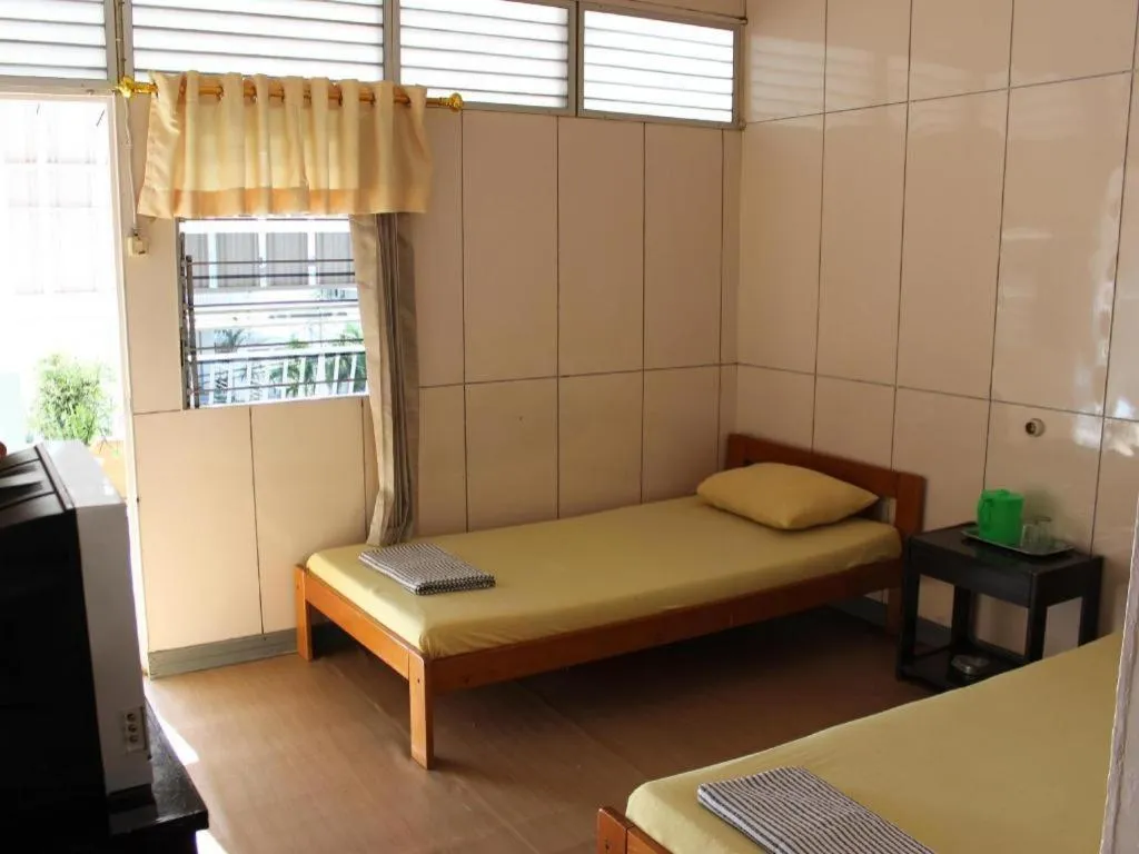 Bed in Hotel Sinar Khatulistiwa