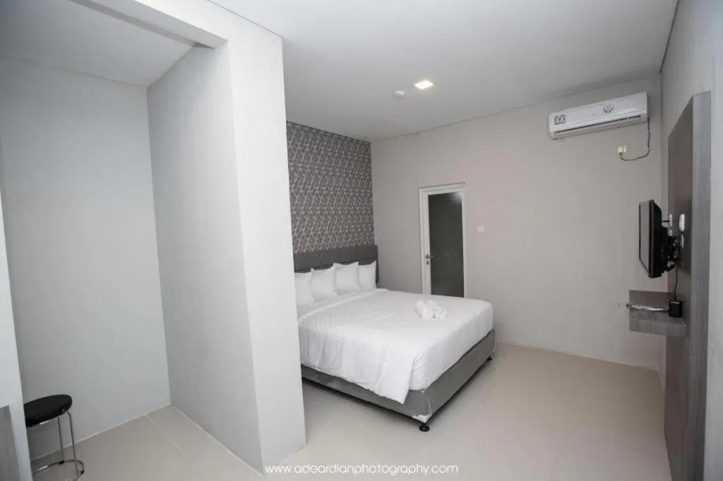 Bed in Smart Budget Hotel
