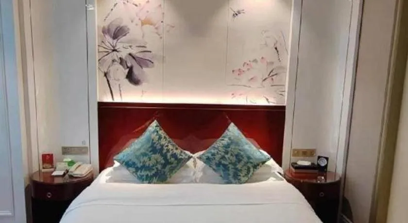 Bed in GreenTree Eastern Yancheng Binhai County Aobaolia Beichen Hotel
