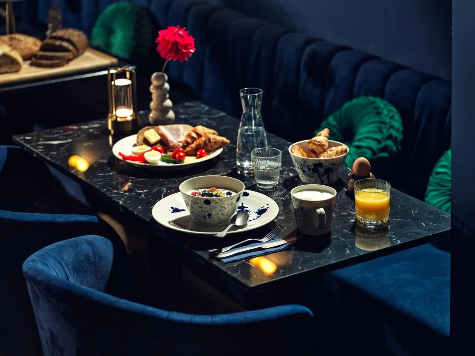 Lounge or bar in The Ald Hotel Lounge or bar in The Ald Hotel