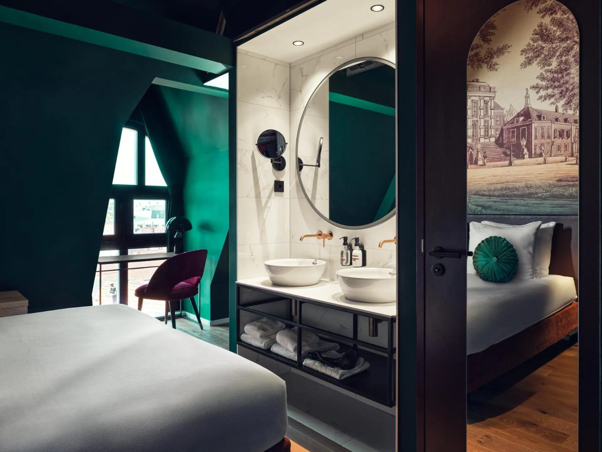 Bedroom, Bed in The Ald Hotel