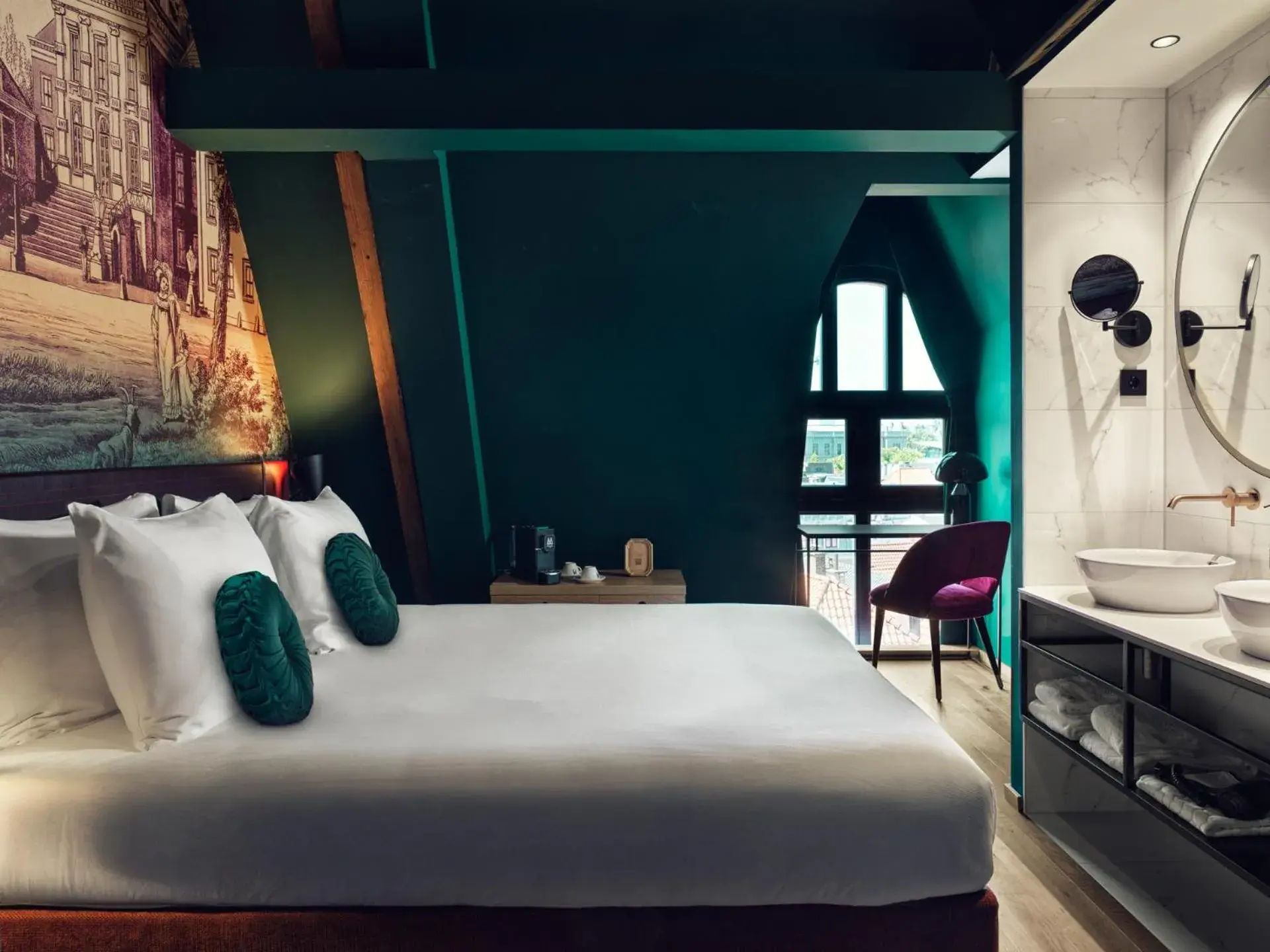 Bedroom, Bed in The Ald Hotel Bedroom, Bed in The Ald Hotel