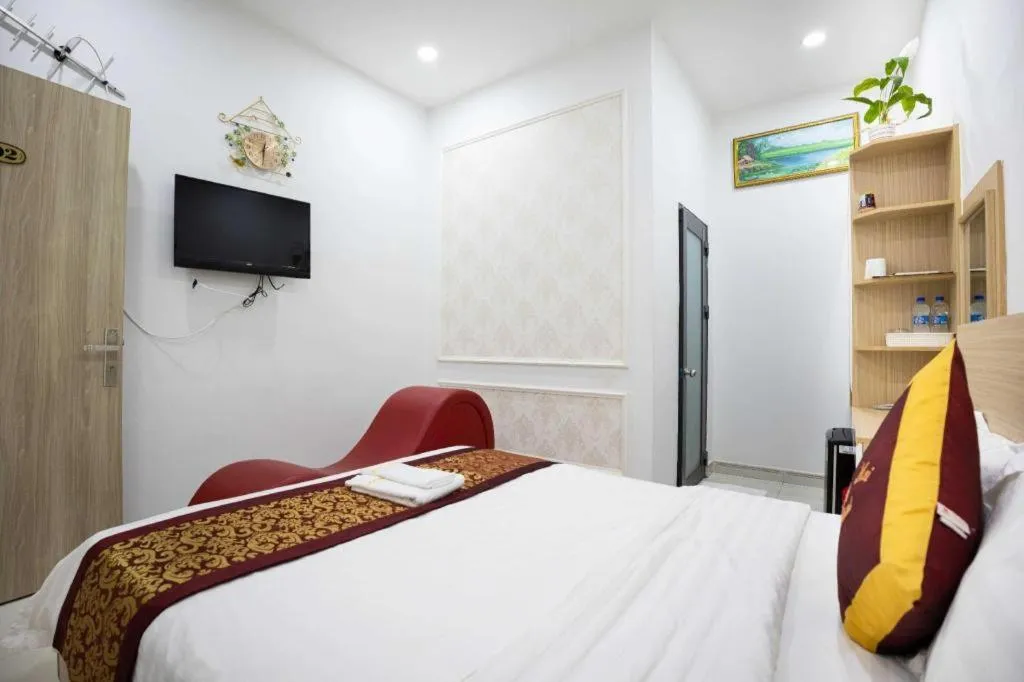 Bed in Hoang Mai Hotel