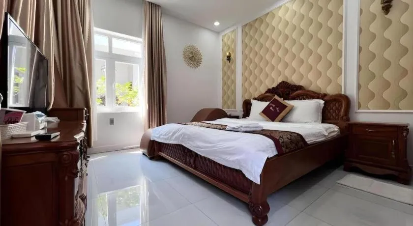 Bed in Hoang Mai Hotel