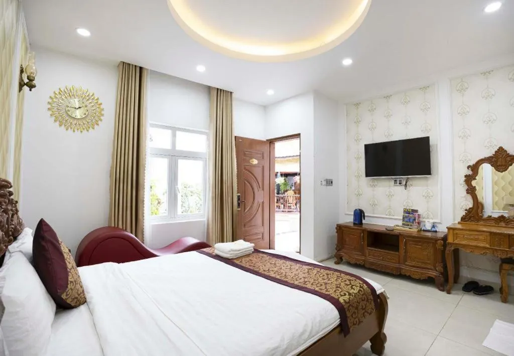 Bed in Hoang Mai Hotel