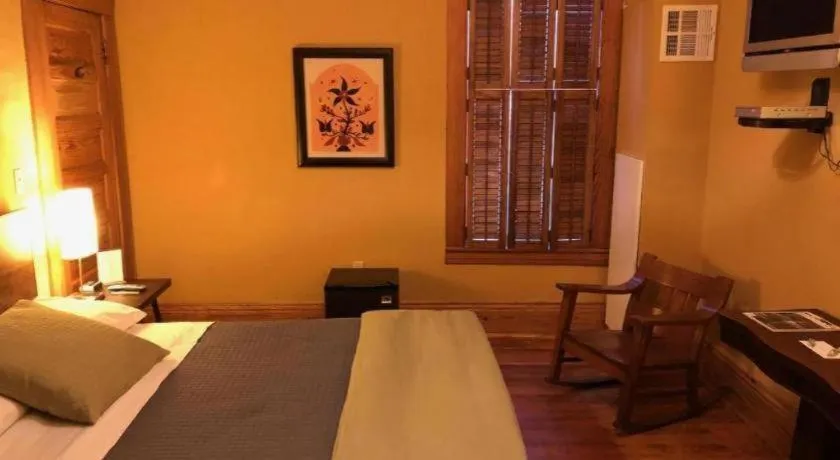 Bed in Hotel Frederick