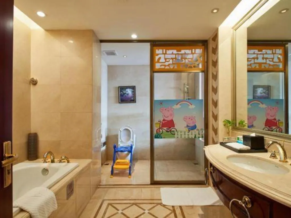 Chutian Guangdong International Hotel