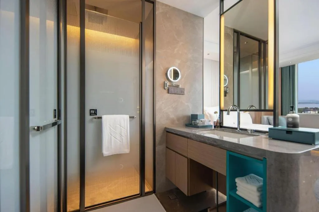 Chutian Guangdong International Hotel