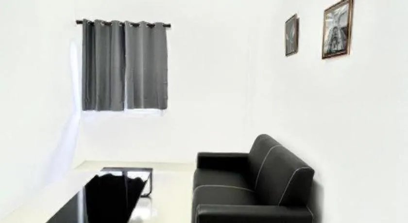 WICKET WHITE VILLA