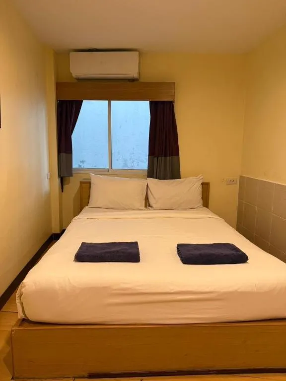 Bed in A7 Hotel Pattaya