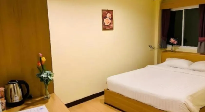 Bed in A7 Hotel Pattaya