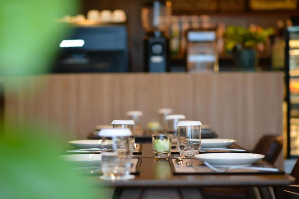 Amphawa Riverfront Hotel