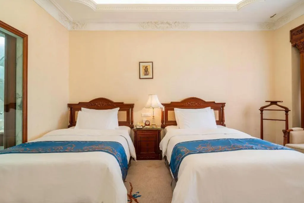 Bed in Quanzhou Hotel