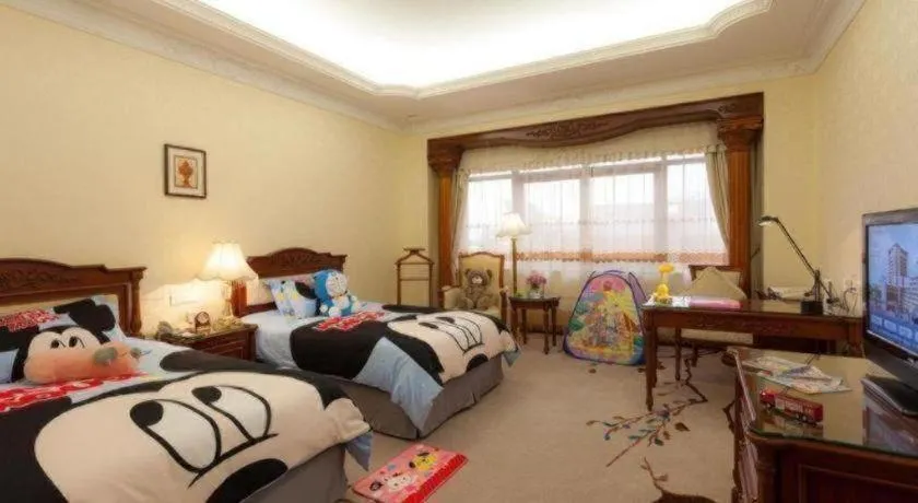 Bed in Quanzhou Hotel