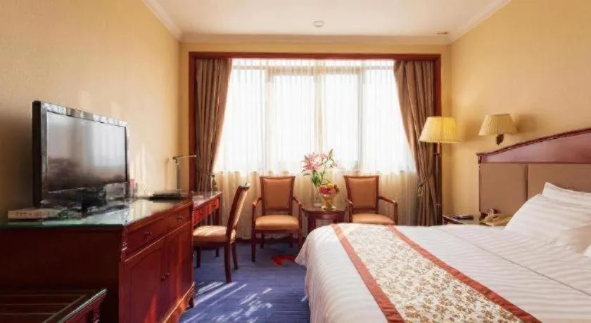 Bed in Quanzhou Hotel