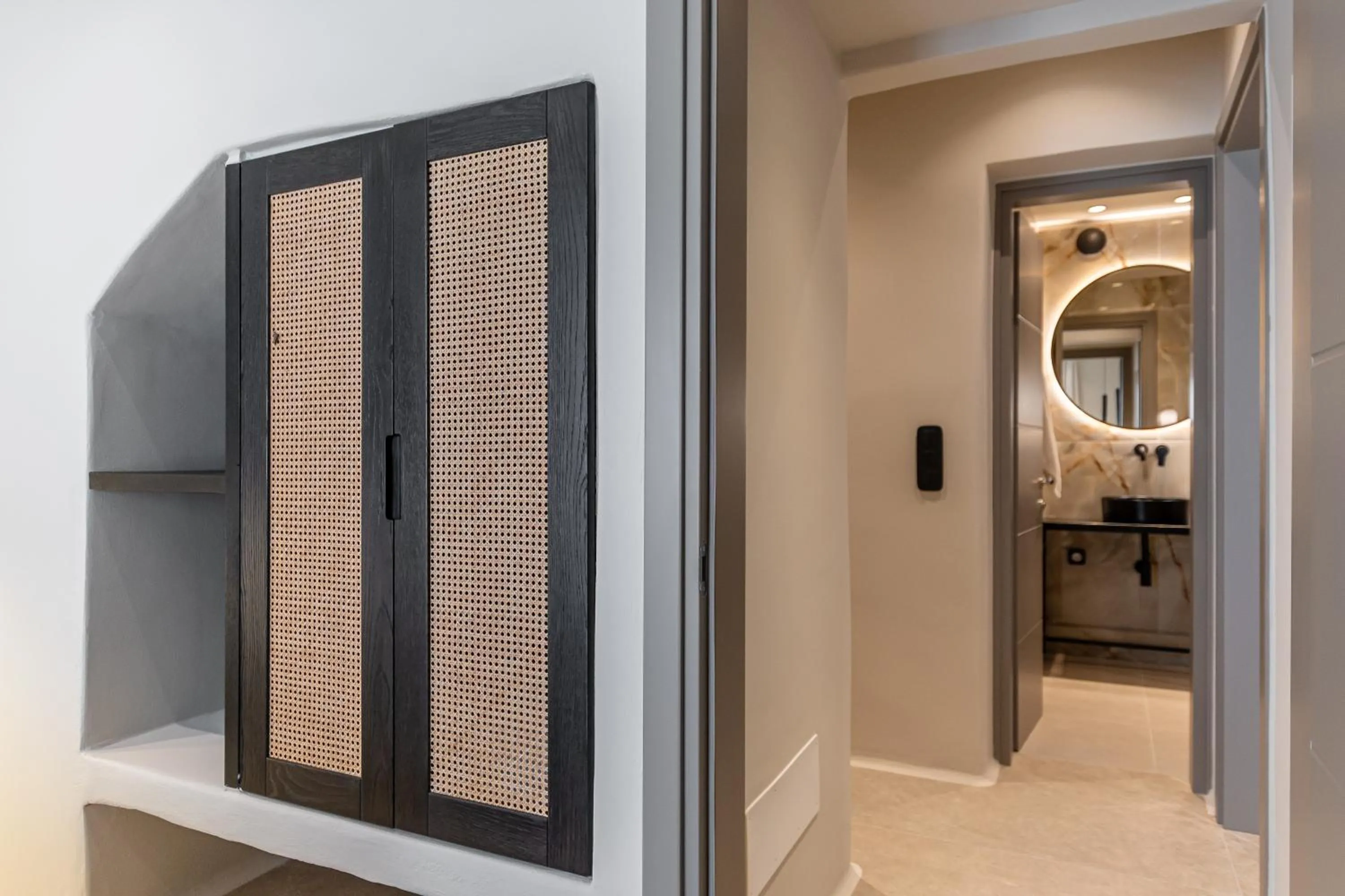 Shower in Lithia Exclusive Villas