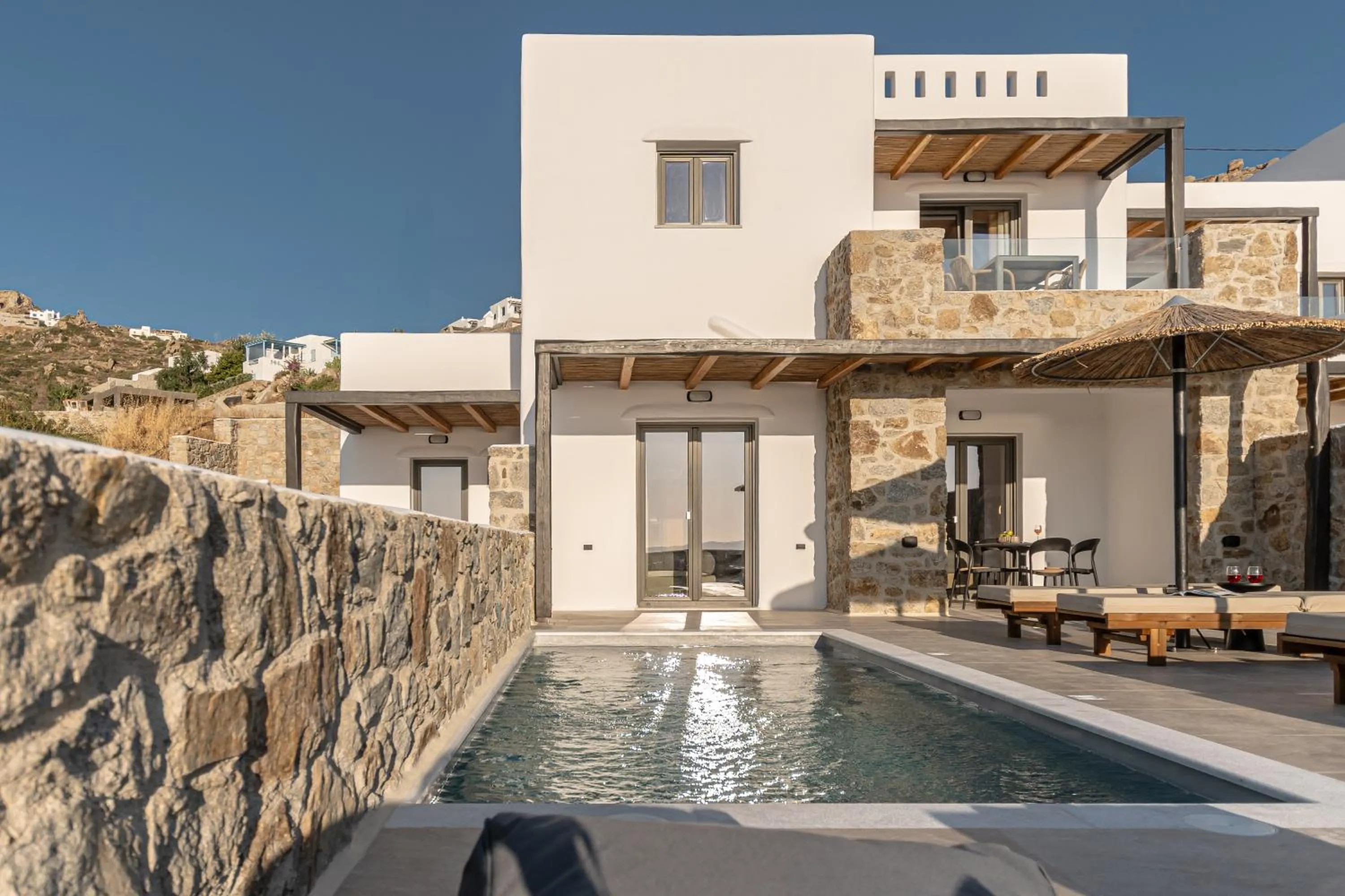 Property building in Lithia Exclusive Villas