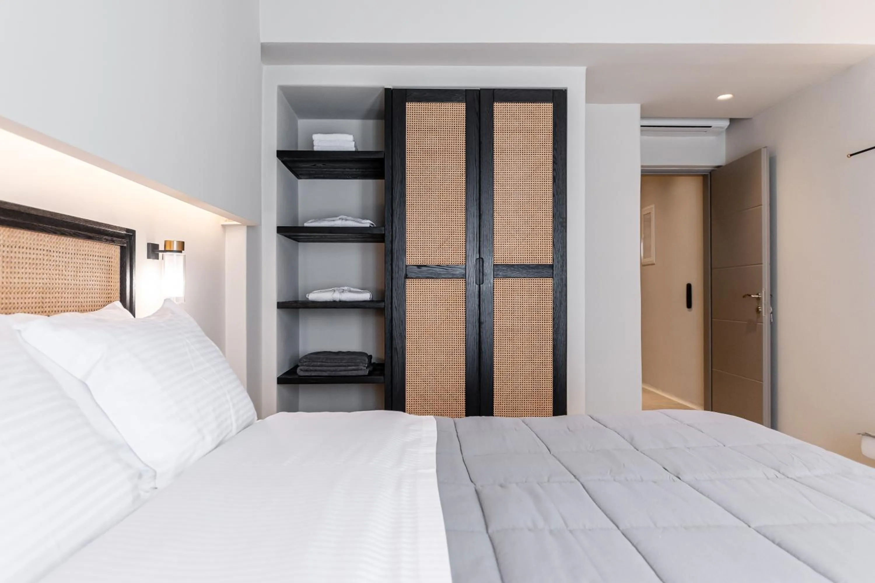 Shower, Bed in Lithia Exclusive Villas