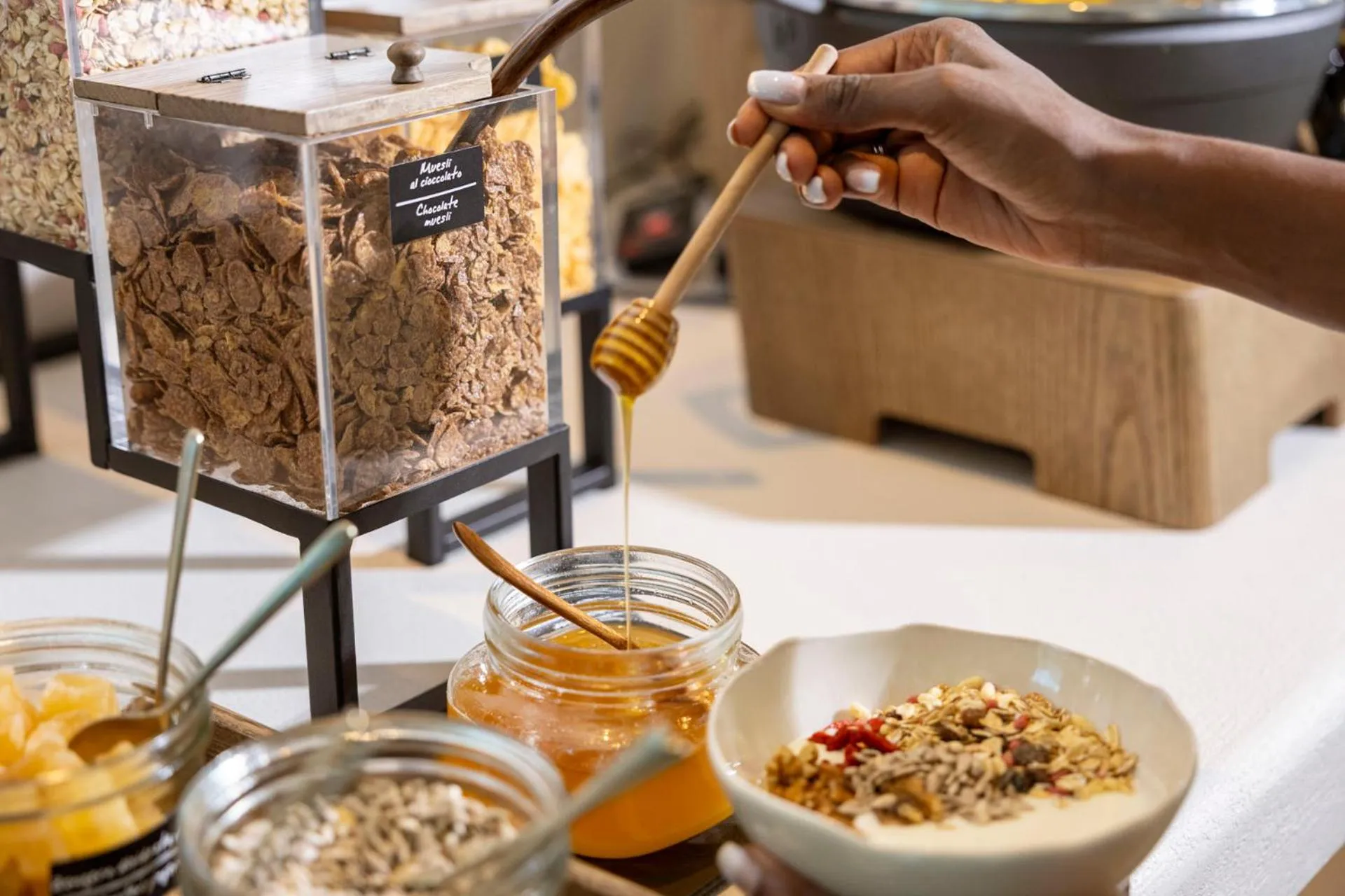 Continental breakfast in Hi Hotels Sirmione - Lakeview Pool