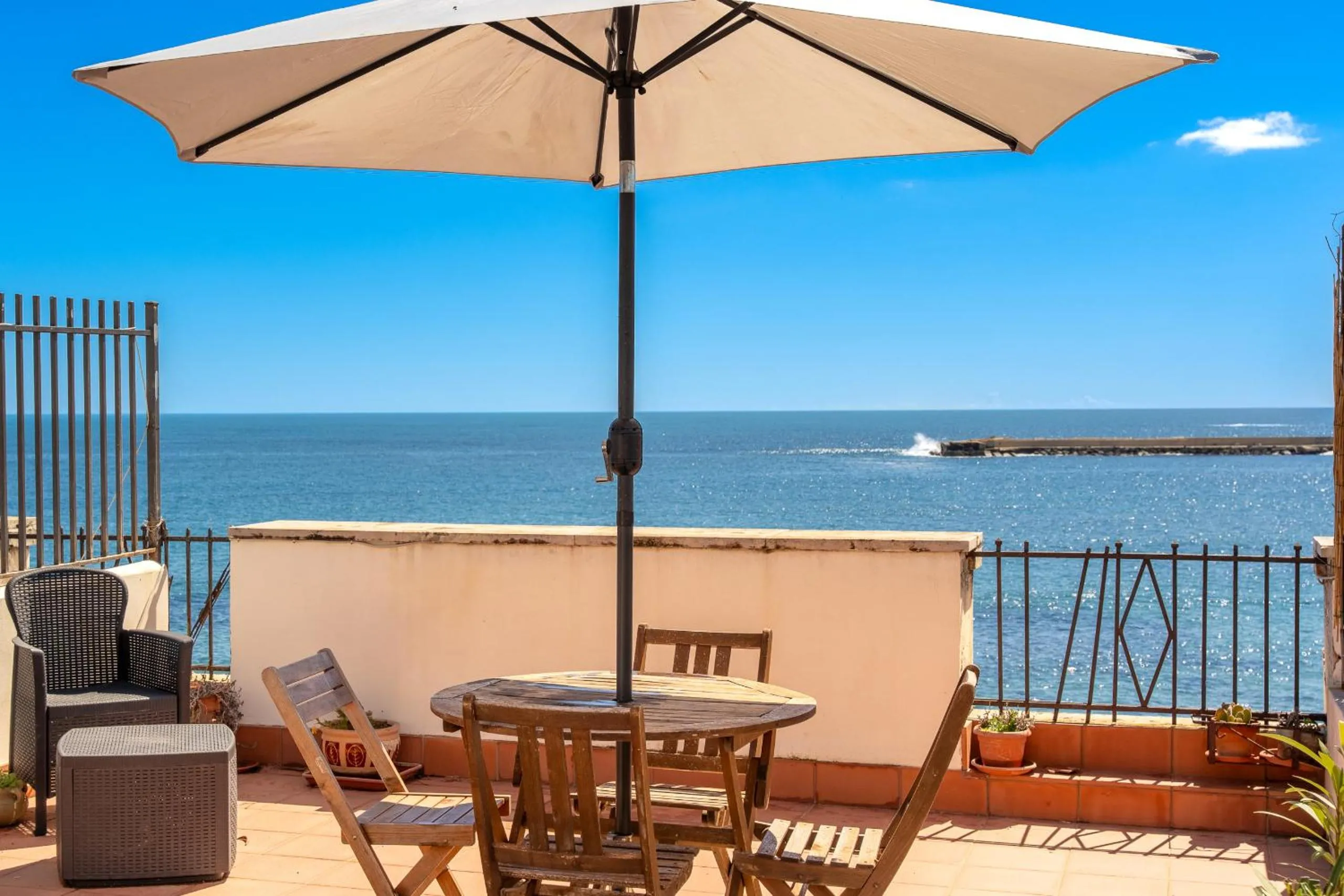 Siracusa Horizon Home by Wonderful Italy