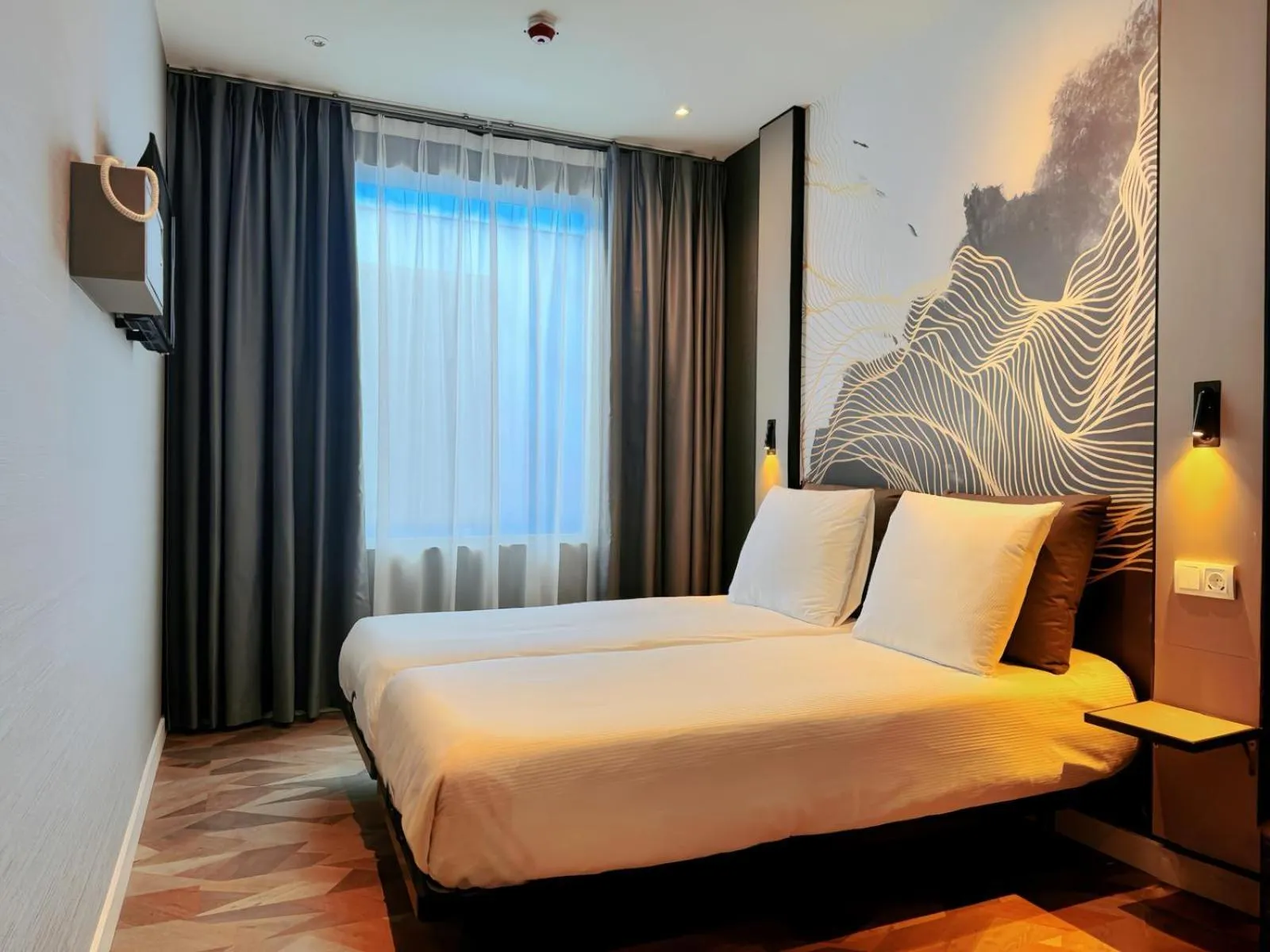 Nebula Hotel by Ine's