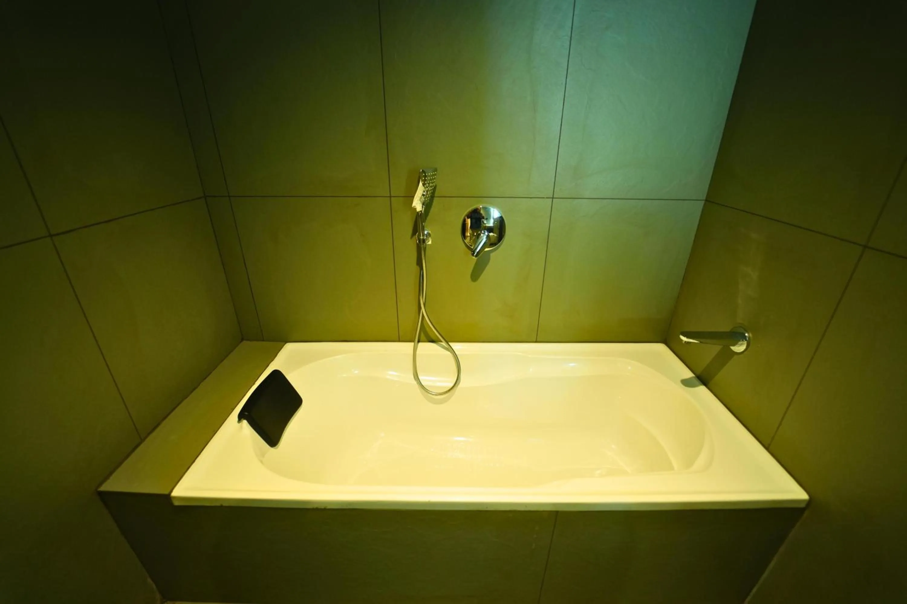 Bath in Yuvraj Land Mark