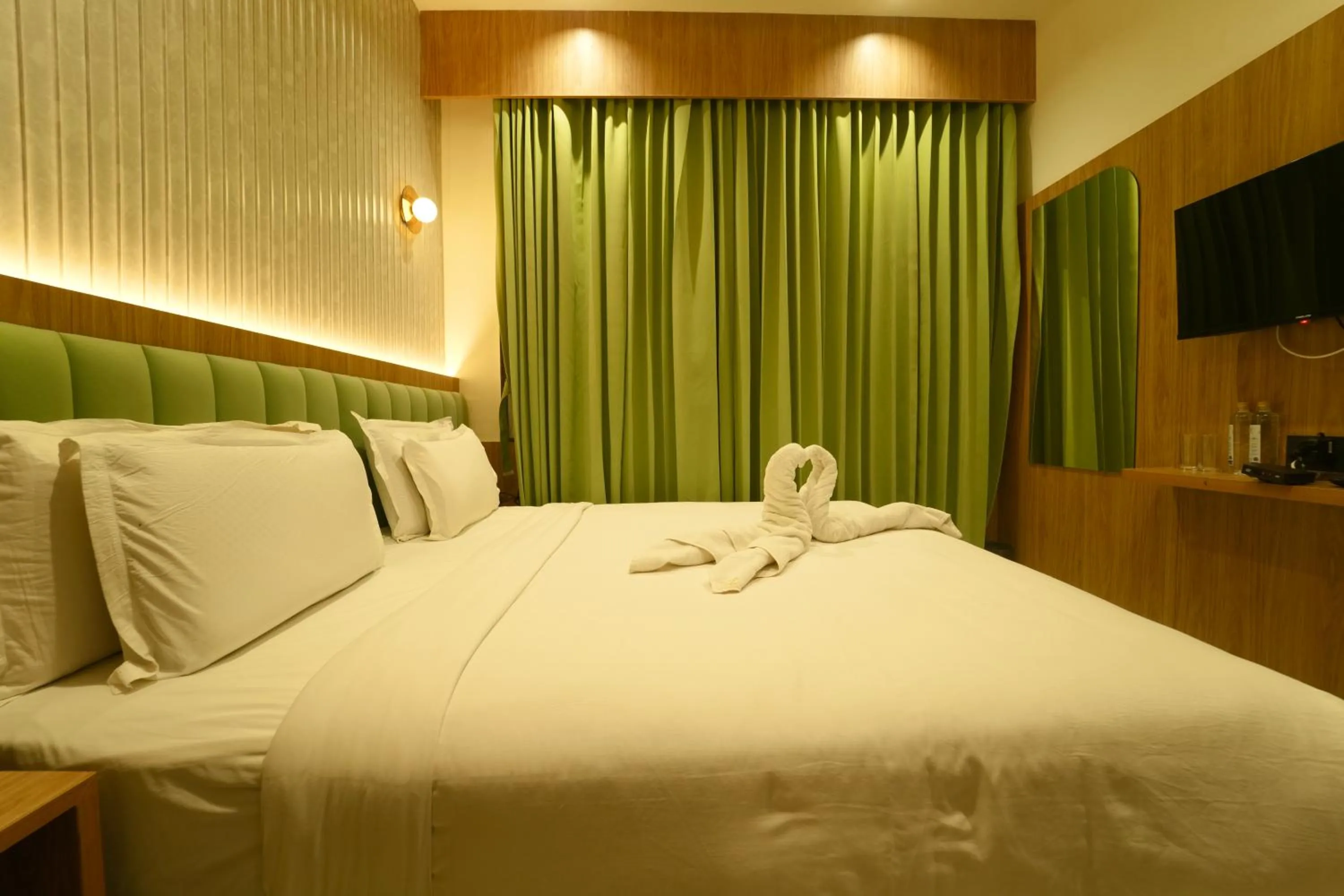 Bed in Yuvraj Land Mark