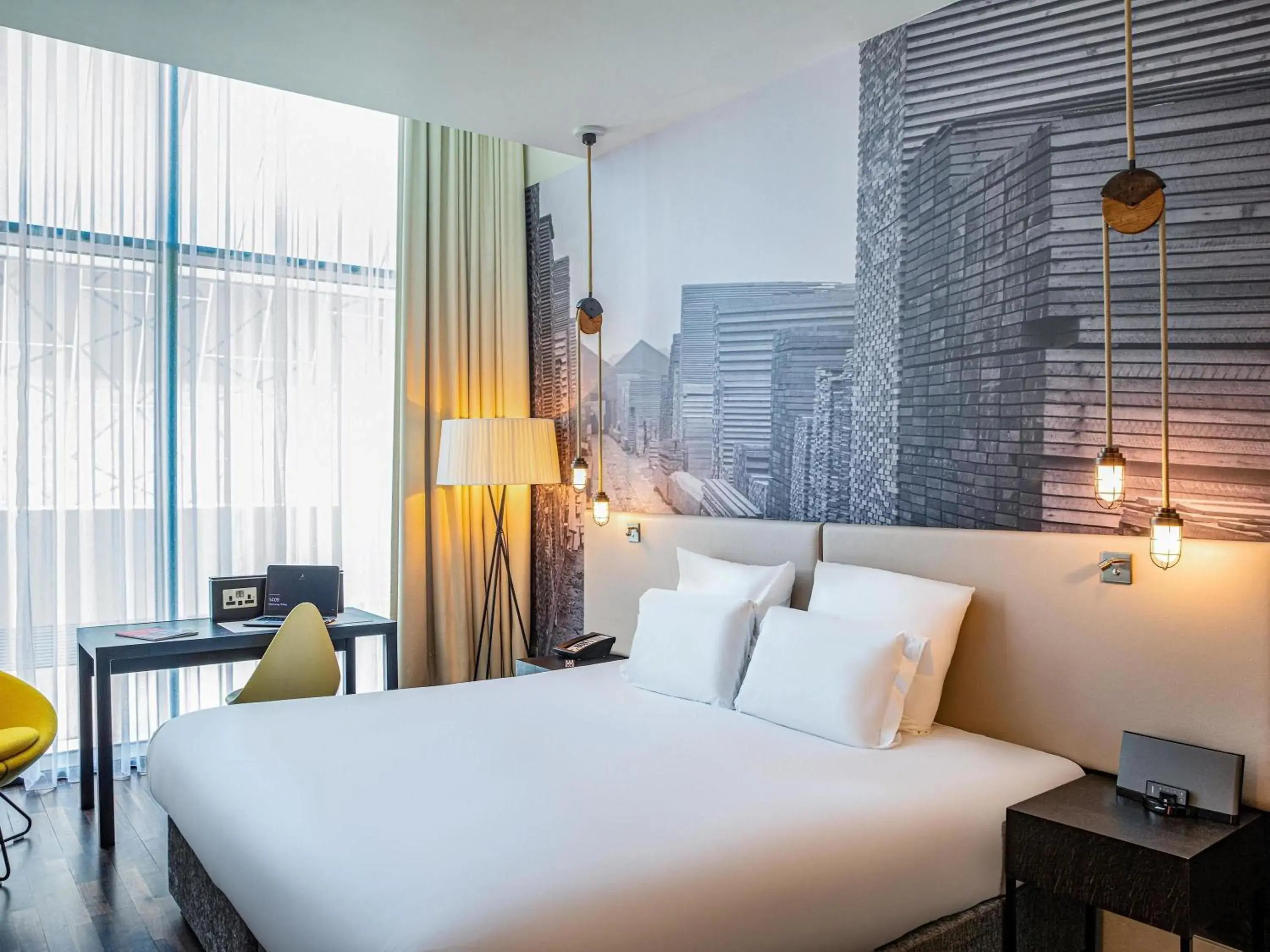 Bedroom, Bed in Pullman Liverpool Bedroom, Bed in Pullman Liverpool