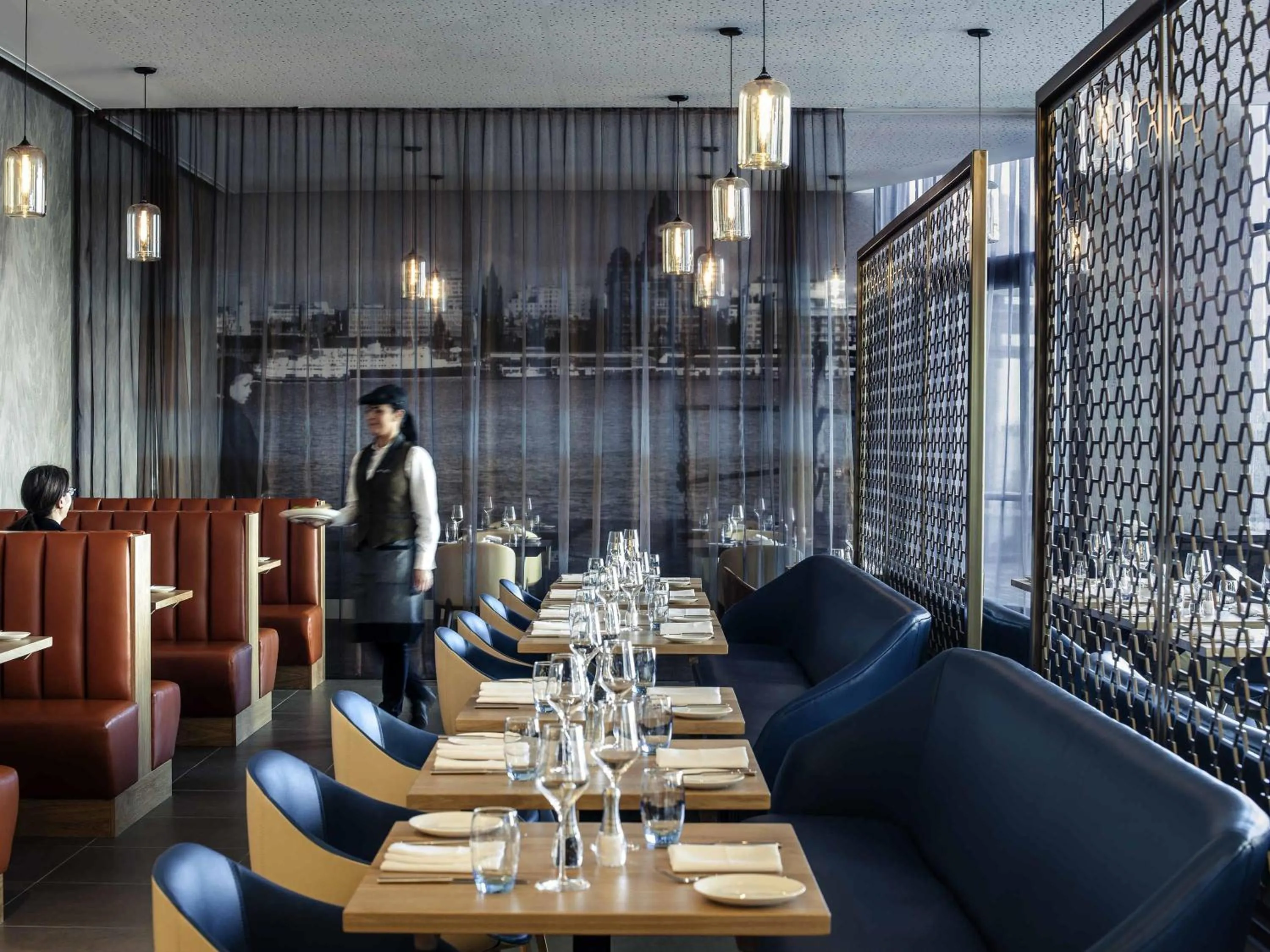 Restaurant/places to eat in Pullman Liverpool