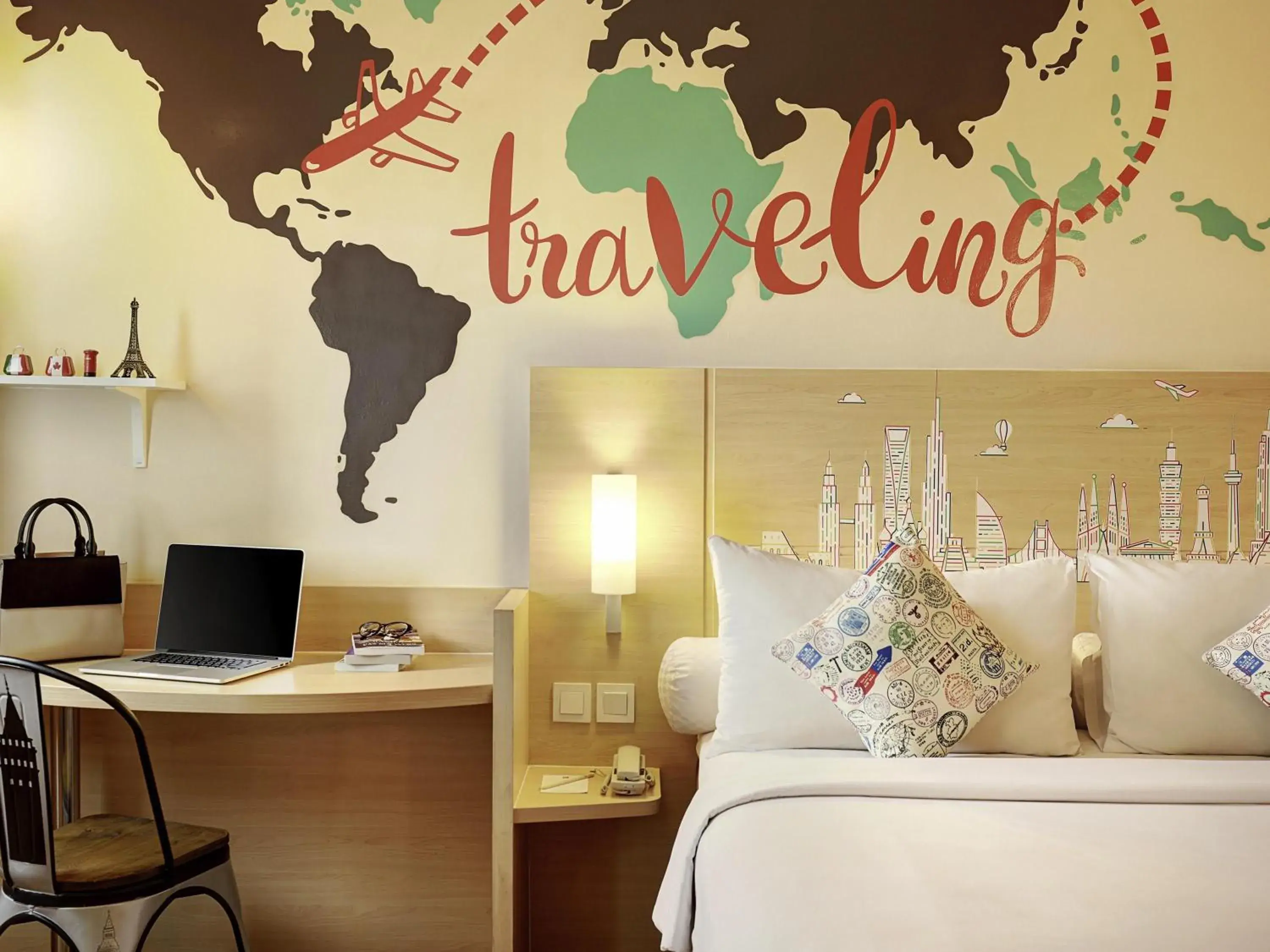 Bedroom, Bed in Ibis Jakarta Harmoni Bedroom, Bed in Ibis Jakarta Harmoni