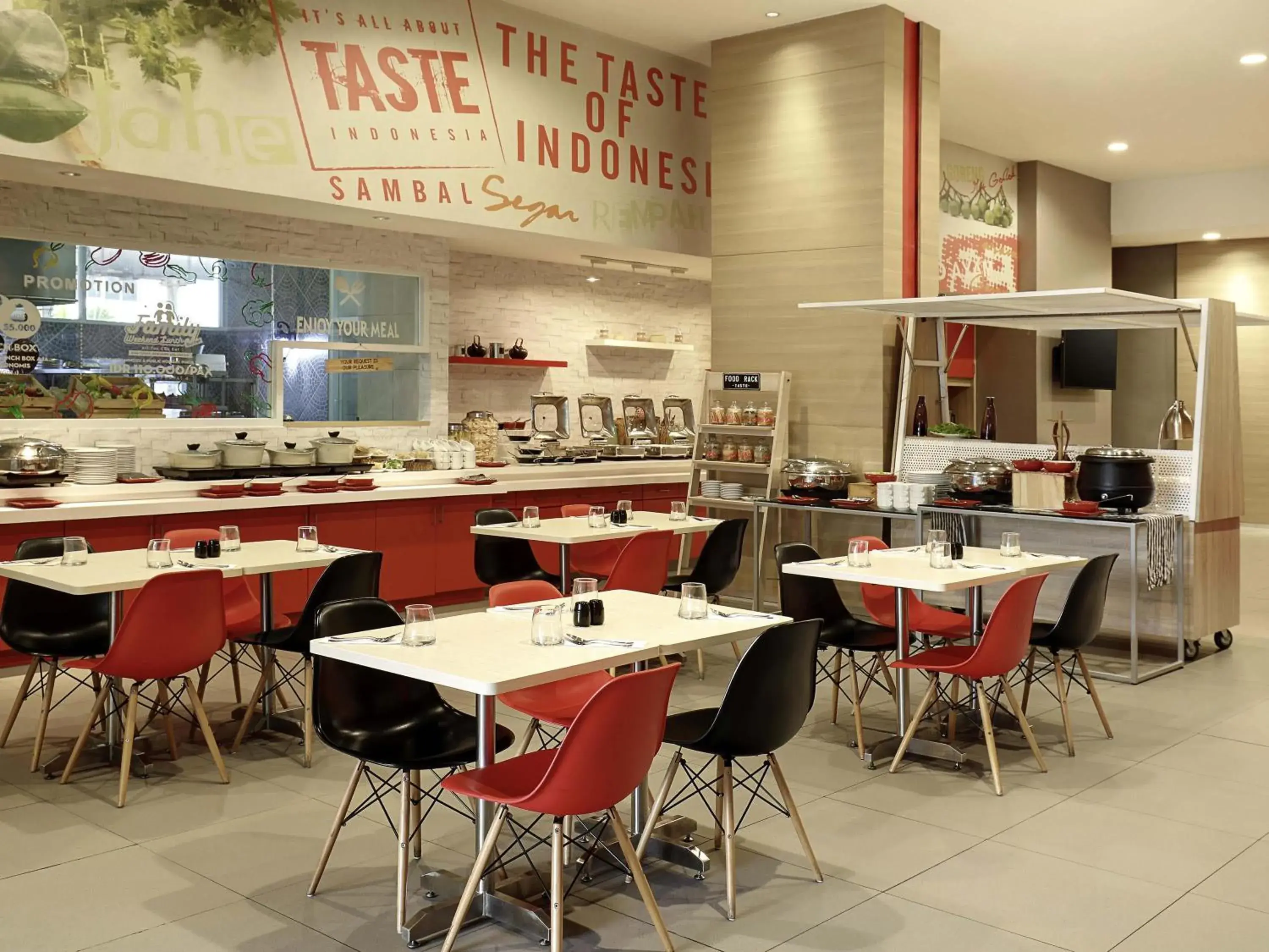 Restaurant/places to eat in Ibis Jakarta Harmoni Restaurant/places to eat in Ibis Jakarta Harmoni