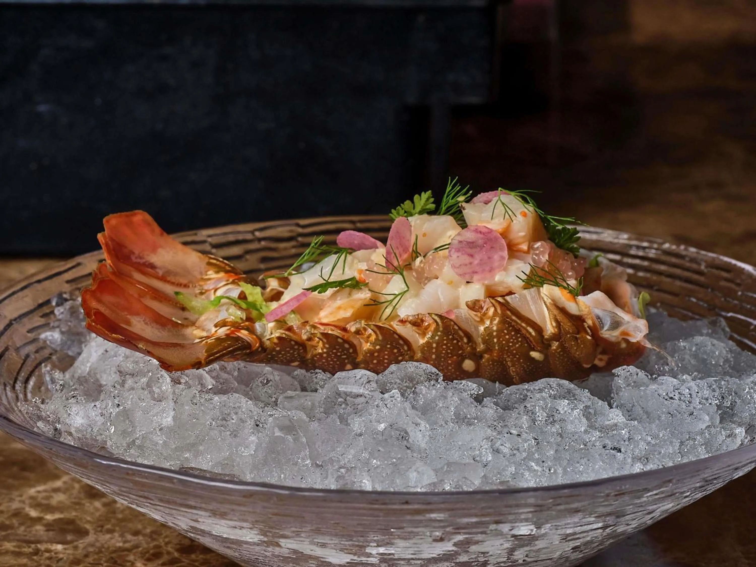 Restaurant/places to eat in Hotel Des Arts Saigon Mgallery Collection