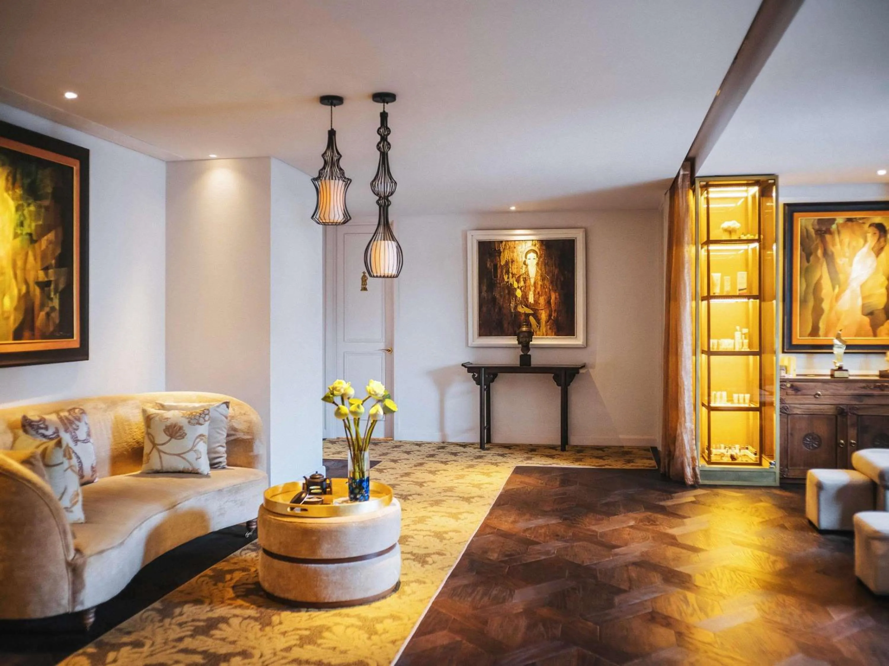 Spa and wellness centre/facilities in Hotel Des Arts Saigon Mgallery Collection