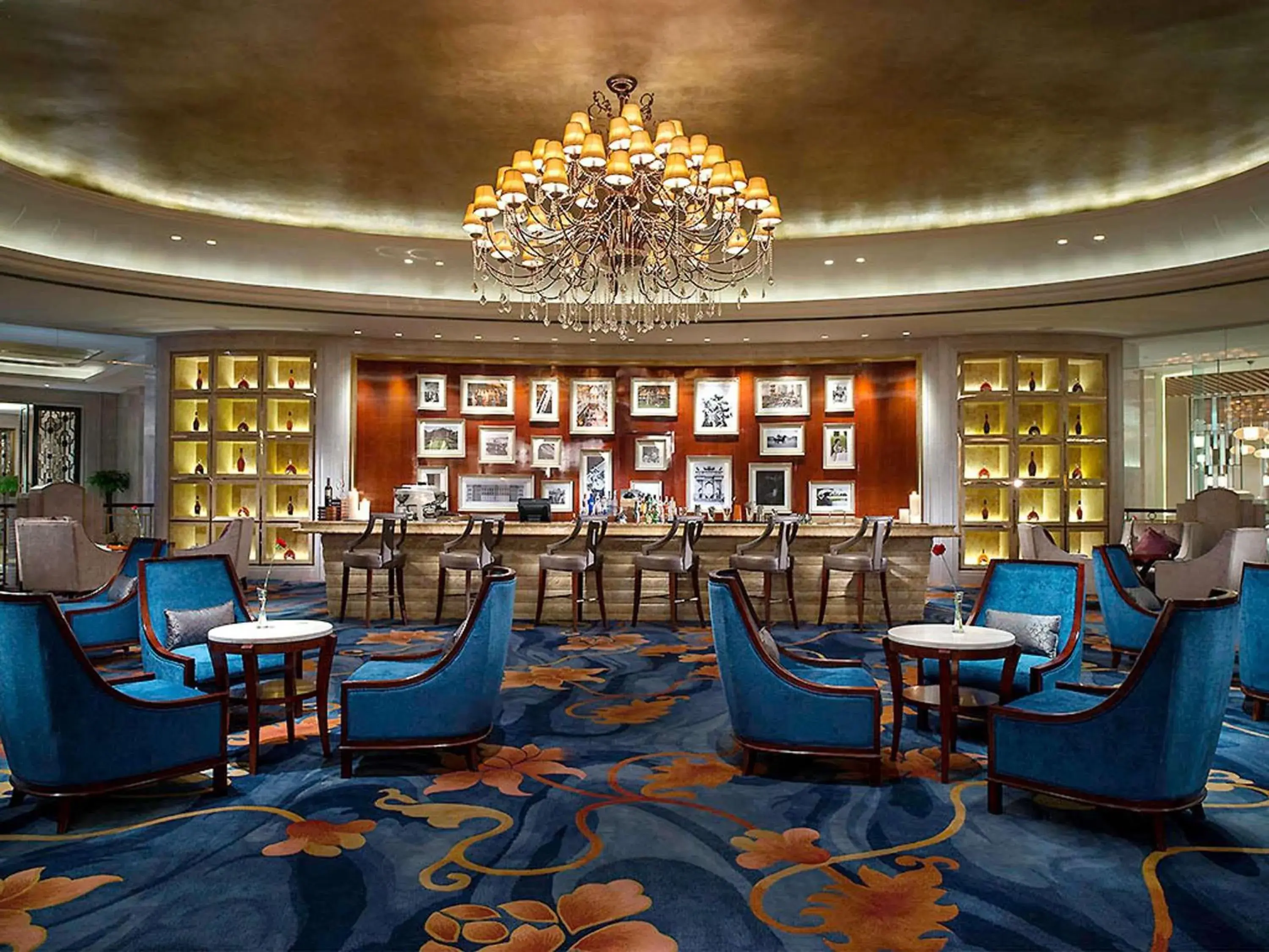 Lounge or bar in Sofitel Xining Lounge or bar in Sofitel Xining