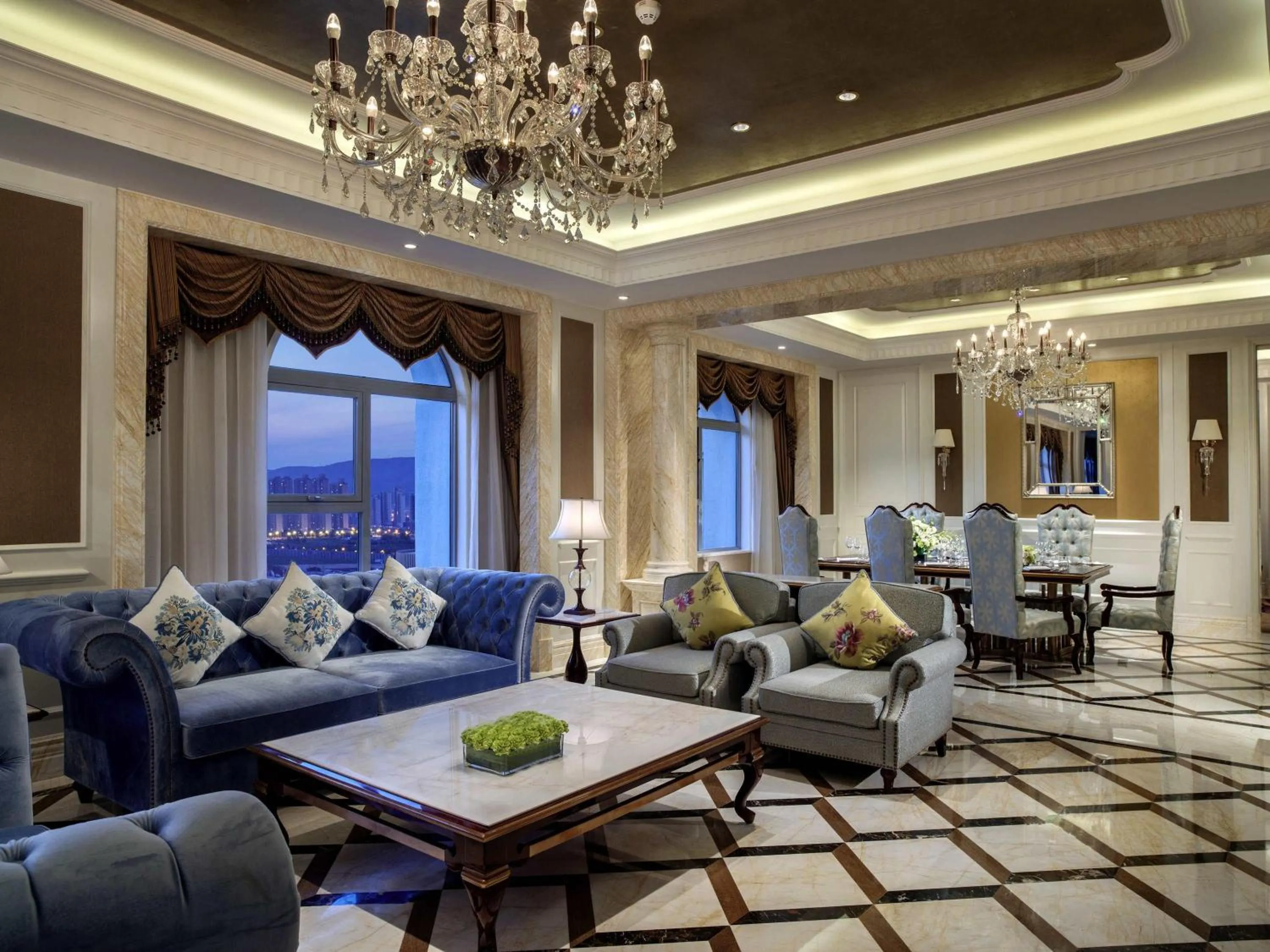 Bedroom in Sofitel Xining