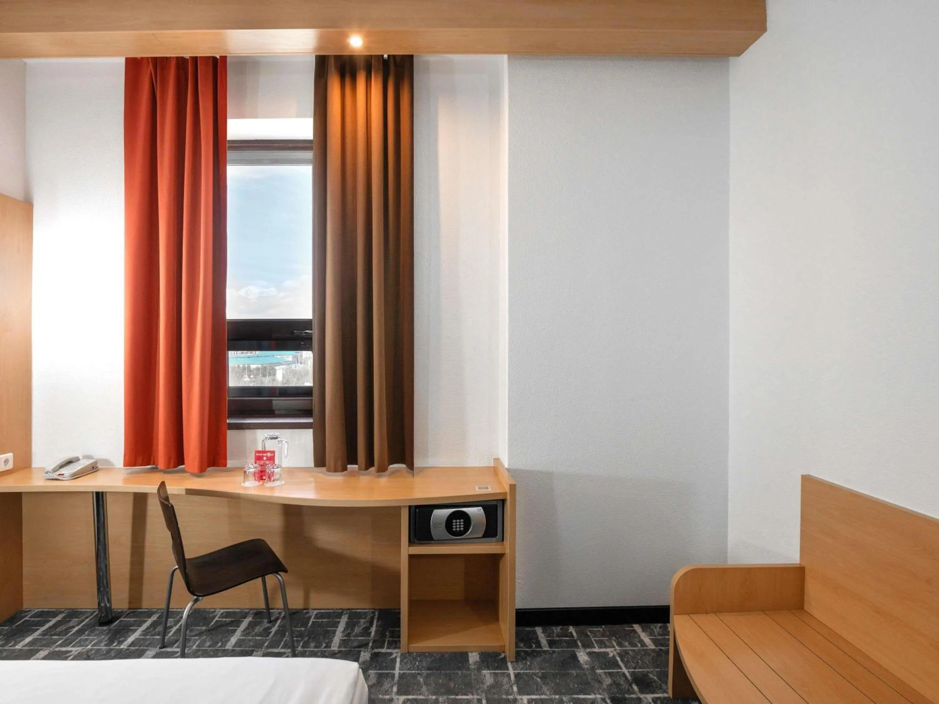 Bedroom in Ibis Astana