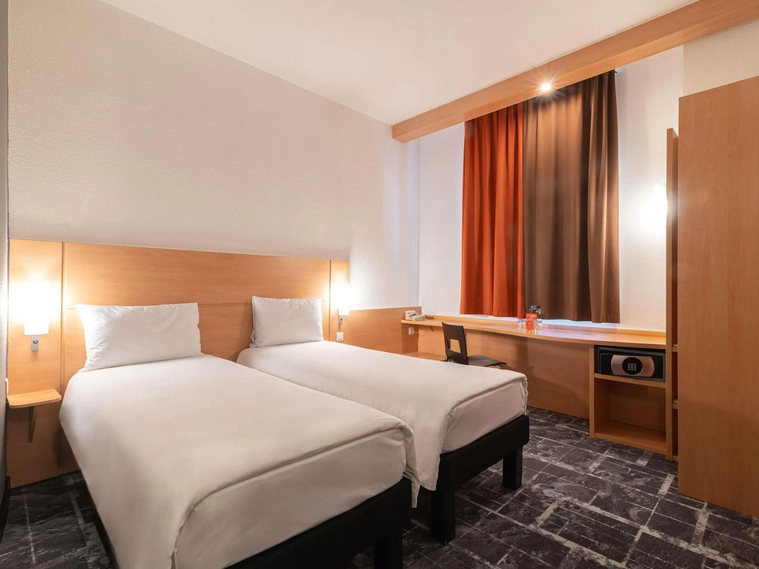 Bedroom, Bed in Ibis Astana