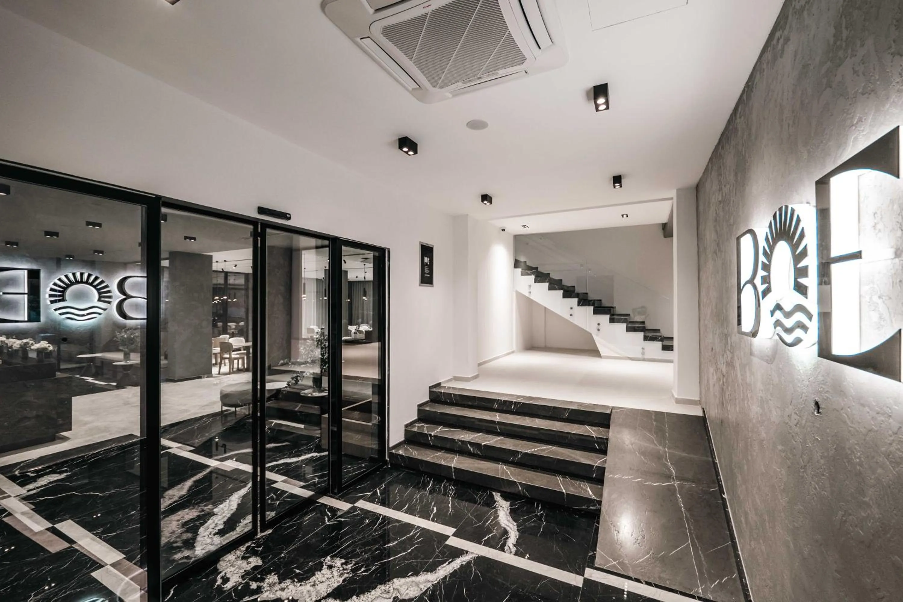 Lobby or reception, Bed in Boe Luxury Hotel